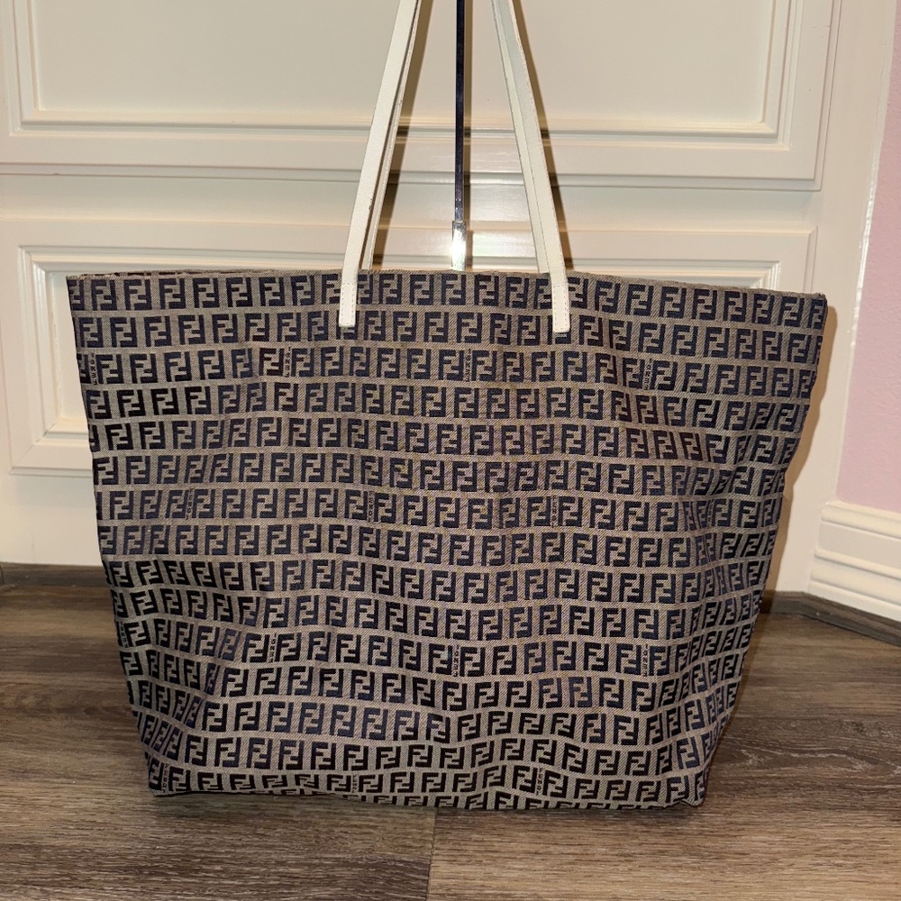 Fendi Tote Zucchino canvas tote